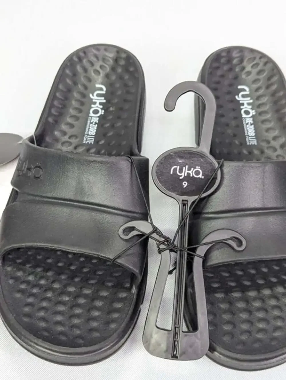 Ryka Women's Restoreslide Recovery Slide in Black Size 9 M (MSRP $50)